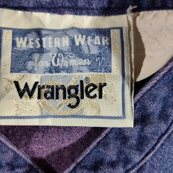 Western Wear for Women Wrangle Demin Blue and Pink Button Down Shirt Size Small - Picture 8 of 9